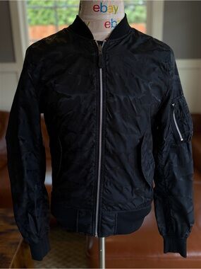 Alpha Industries L-2B Reversible Black Camo Bomber Flight Jacket Men's Small